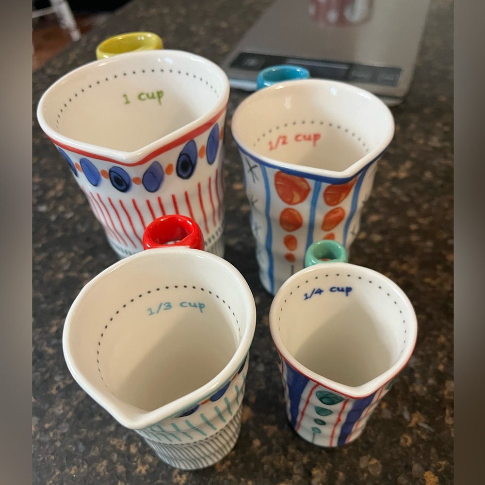 Anthropologie Tall Measuring Set of 4 Nesting Cups Ceramic 1c, 1/2c, 1/3c 1/4c - Picture 6 of 8